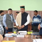 आयुष, युवा सेवाएं एवं खेल मंत्री यादवेंद्र गोमा ने नूरपुर में की विभागीय योजनाओं की व्यापक समीक्षा