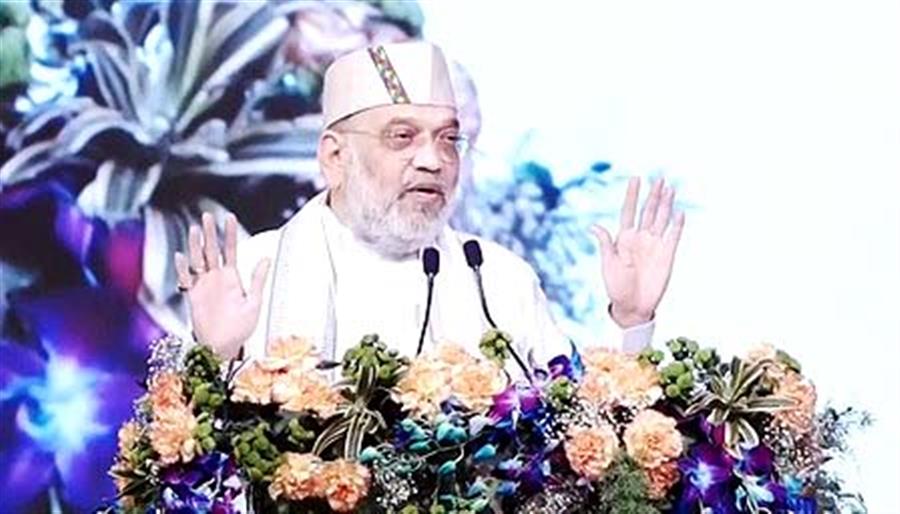 घुसपैठियों पर सख्त अमित शाह, कहा, “केदारनाथ से कन्याकुमारी तक, एक-एक को चुनकर भारत से बाहर करेंगे’