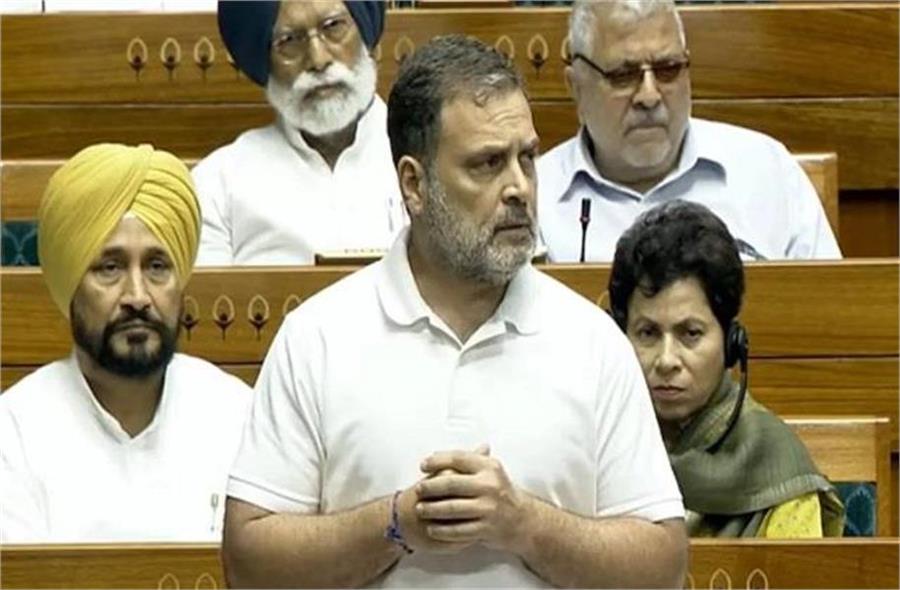 सरकार किसानों से किया वादा निभाना नहीं चाहती: राहुल गांधी