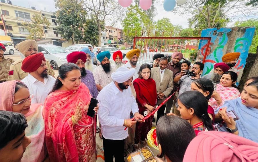 विद्यार्थी वर्ग को समय के अनुरूप बनाने के लिए भगवंत सिंह मान सरकार द्वारा लगातार ठोस प्रयास किए जा रहे हैं: कुलवंत सिंह