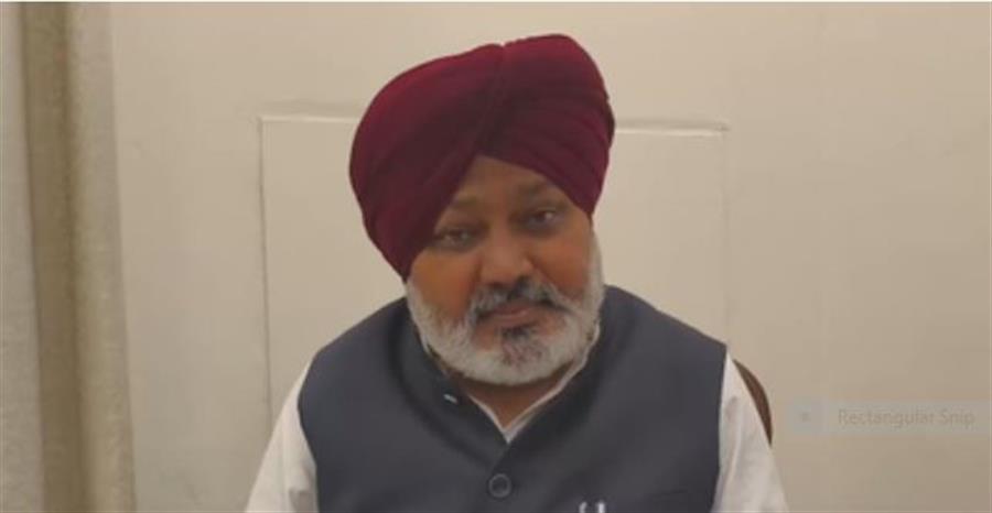 आम आदमी पार्टी में बढ़ी खींचतान: राघव चड्ढा पर बोले मंत्री हरपाल सिंह चीमा- 'फिल्मी डायलॉग से नहीं चलता पंजाब'