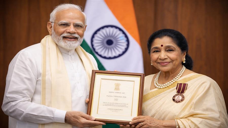 पीएम मोदी ने आशा भोसले के निधन पर जताया गहरा शोक, बोले-यादें रहेंगी अमर