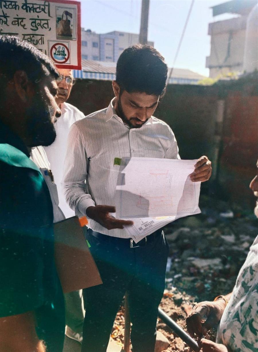 नगर निगम आयुक्त विनय कुमार के नेतृत्व में प्रातःकालीन निरीक्षण अभियान से पंचकूला में दिख रहा स्पष्ट सुधार