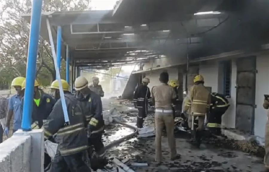 तमिलनाडु की पटाखा फैक्ट्री में भीषण धमाका, 16 लोगों की मौत, कई अन्य घायल
