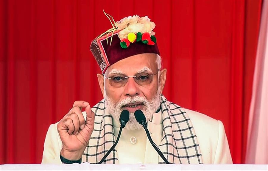 पीएम मोदी का वाराणसी और हरदोई दौरा, काशी विश्वनाथ मंदिर में भी करेंगे दर्शन