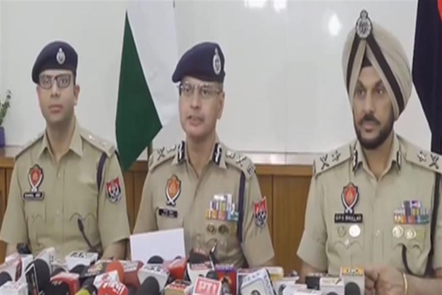 पंजाब में दो धमाकों के बाद DGP का बड़ा दावा, 'ISI साजिश की आशंका'