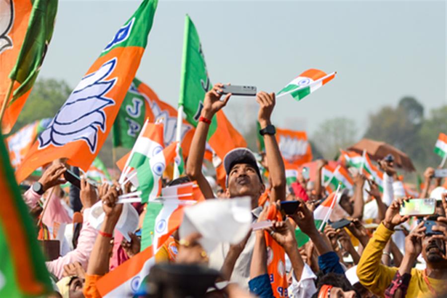 UP : 2027 की बिसात बिछाने में जुटी भाजपा, भूपेंद्र चौधरी-मनोज पांडेय समेत नए मंत्रियों को मिली अहम जिम्मेदारी