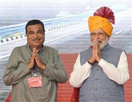 ‘पीएम राहत’ योजना से दुर्घटना पीड़ितों को बड़ी राहत, कैशलेस इलाज की सुविधा: नितिन गडकरी