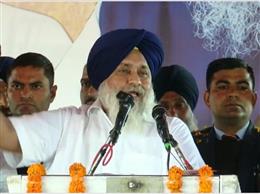 पंजाब में बढ़ेंगी बुढ़ापा पेंशन, हर महीने मिलेंगे 3100 रुपये, सुखबीर बादल ने किए बड़े ऐलान