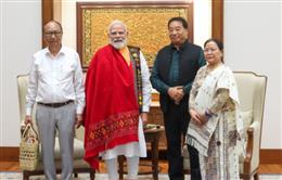 मणिपुर सीएम खेमचंद सिंह ने पीएम मोदी से की बैठक, शांति, समान विकास और महिला सशक्तीकरण पर जोर