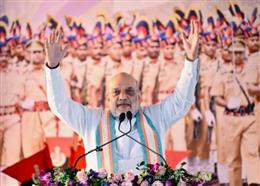 वीर सावरकर की पुण्यतिथि पर देशभर में श्रद्धांजलि, अमित शाह बोले—राष्ट्रप्रथम के ज्योति स्तंभ