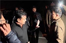 दो राज्यों की पुलिस आमने-सामने: यूथ कांग्रेस कार्यकर्ताओं की गिरफ्तारी पर हाईवे बना टकराव का मैदान