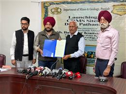 बरिंदर कुमार गोयल द्वारा पंजाब में क्रशर-ओनर माइनिंग साइटों की शुरुआत