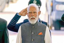 जब ज्ञान विज्ञान के साथ जुड़ता है तो संकटों से मुक्ति का रास्ता अपने आप खुल जाता है: पीएम मोदी