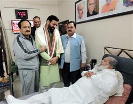 मुख्यमंत्री नायब सिंह सैनी ने ऊर्जा मंत्री अनिल विज से की शिष्टाचार भेंट, शीघ्र स्वास्थ्य लाभ की कामना की