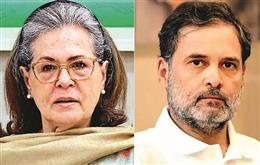 विदेश नीति पर घिरी केंद्र सरकार, सोनिया गांधी और राहुल ने पीएम की चुप्पी पर उठाए सवाल