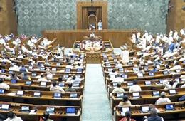 लोकसभा में अध्यक्ष ओम बिरला को हटाने का प्रस्ताव पेश, चर्चा के लिए 10 घंटे तय