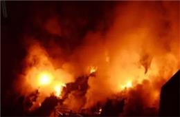 बड़ा हादसा: दिल्ली के पालम में एक आवासीय इमारत में लगी भीषण आग, 9 लोगों की मौत, दमकल की 30 गाड़ियां मौके पर भेजी गईं