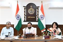केंद्र योजनाओं की राशि का समयबद्ध उपयोग सुनिश्चित करें अधिकारी : नायब सिंह सैनी