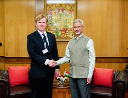 विदेश मंत्री जयशंकर और अमेरिकी अंडर सेक्रेटरी एलब्रिज कोल्बी की मुलाकात, जियोपॉलिटिकल हालात पर चर्चा