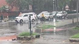 चंडीगढ़ में हल्की बूंदाबांदी से सुहावना हुआ मौसम, पंजाब के कई जिला में बारिश का अलर्ट