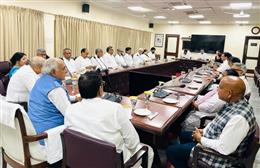 कांग्रेस विधायक दल की बैठकः प्रदेशभर की मंडियों में जाएंगे कांग्रेस विधायक- हुड्डा