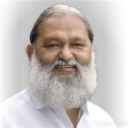 नई श्रम संहिताओं के बाद हरियाणा देश का पहला राज्य, जहां श्रमिकों के वेतन में रिकॉर्ड हुई वृद्धि : अनिल विज