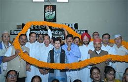 हल्द्वानी बैठक में सांसद सैलजा का संगठन को मजबूत करने का संदेश, हरियाणा की कानून-व्यवस्था पर भी उठाए सवाल