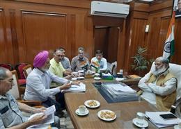 अंबाला छावनी बनेगा एयर कनेक्टिविटी हब, ऑफ-एयरपोर्ट कार्गाे टर्मिनल की भी तैयारी : अनिल विज