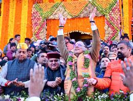 बद्रीनाथ धाम पहुंचे पुष्कर सिंह धामी; प्रधानमंत्री नरेंद्र मोदी के नाम से की प्रथम आराधना
