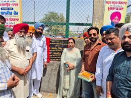पंजाब सरकार द्वारा अनुसूचित जातियों के युवाओं को स्वरोजगार के लिए प्रेरित करने हेतु 351 आईटीआई विद्यार्थियों को टूल किट वितरित : डॉ. बलजीत कौर