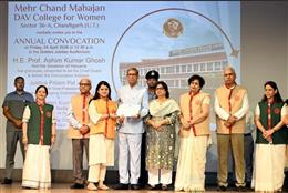 भारत महिला सशक्तिकरण से महिला-नेतृत्व वाले विकास की ओर अग्रसर : राज्यपाल घोष