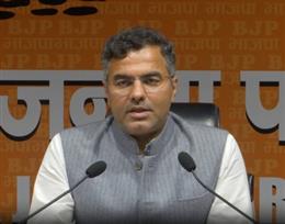 प्रवेश वर्मा का अरविंद केजरीवाल के नए घर पर तंज, कहा- ‘आम आदमी’ नहीं, यह ‘आलीशान आदमी पार्टी’ है