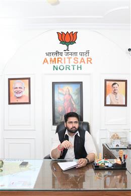 अक्षय शर्मा ने राज्यसभा सांसदों का किया स्वागत, भाजपा को मिली मजबूती, 