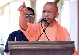 योगी सरकार का बड़ा अभियान, हर कार्यस्थल बनेगा महिलाओं के लिए सुरक्षित