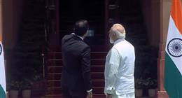 भारत दौरे पर आए साइप्रस के राष्ट्रपति निकोस क्रिस्टोडौलाइड्स ने PM मोदी के साथ सेल्फी ली