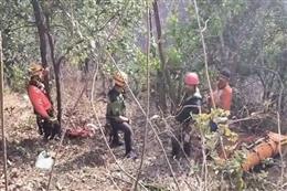 महाराष्ट्र : रायगढ़ में खाई में वाहन गिरने से 8 लोगों की मौ*त, सीएम फडणवीस ने जताया दुख