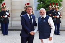 भारत-फ्रांस विशेष वैश्विक रणनीतिक साझेदारी, दोनों देशों के लोगों के लिए अवसर पैदा करने के लिए कई अहम समझौते