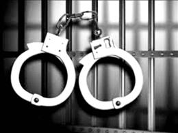 युवती से छेड़खानी में तीन गिरफ्तार