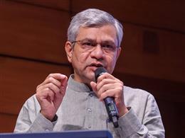 स्टेशन मास्टरों के कौशल विकास के लिए आधुनिक प्रशिक्षण तकनीक जरूरी: अश्विनी वैष्णव