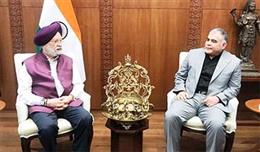 केंद्रीय मंत्री हरदीप सिंह पुरी ने ईरान के तेल मंत्री से की तेहरान और नई दिल्ली के बीच ऊर्जा संबंधों को मजबूत करने पर चर्चा