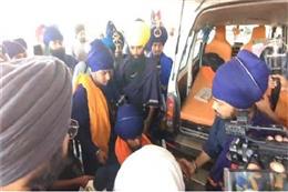 गुरुद्वारा सिंह शहीदां सोहाना में जत्थेदार की मौजूदगी में हंगामा, तनावपूर्ण बना माहौल