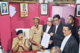 अयोध्या के वकील बोले-चंपत राय, अनिल मिश्रा और गोपाल राव पर दर्ज हो एफआईआर