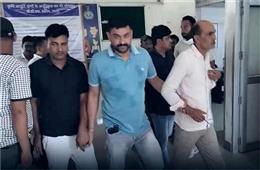 हरियाणा में रिश्वतखोरी का खेल बेनकाब ! ACB ने रिश्वत लेते क्लर्क समेत 3 कर्मचारी रंगे हाथ किए गिरफ्तार