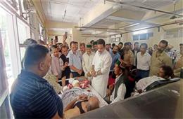 मंत्री विक्रमादित्य सिंह ने रामपुर बस हादसे के घायलों का जाना कुशलक्षेम, बेहतर उपचार के दिए निर्देश