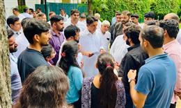 सांसद दीपेन्द्र हुड्डा से UPSC प्रारम्भिक परीक्षा में हो रही गड़बड़ियों को लेकर अभ्यर्थियों का प्रतिनिधिमंडल