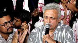 झारखंड के छात्रों के विरोध-प्रदर्शन में शामिल हुए पीयूष मिश्रा, कहा- 'उनकी आंखों में दर्द और तकलीफ देखी'