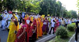 मीणा ट्राईबल वेलफेयर एसोसिएशन चंडीगढ़ ने वॉकथान, पौधारोपण और रक्तदान शिविर के साथ धूमधाम से मनाया विश्व आदिवासी दिवस।