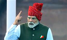 सरकार ने कीमतों में वृद्धि के बावजूद किसानों को सस्ती दरों पर यूरिया दिया: पीएम मोदी