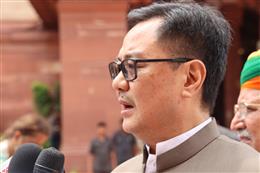 हमेशा हिंदुओं को क्यों निशाना बनाते हो?, राहुल गांधी के बयान पर भड़के किरेन रिजिजू